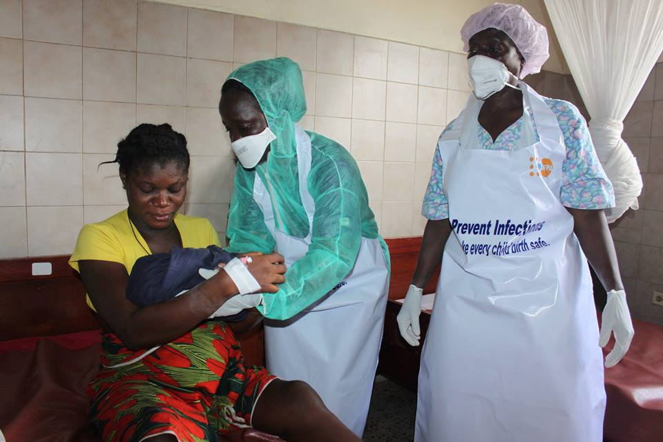 Liên hợp quốc đề cao vai trò của phụ nữ trong cuộc chiến chống dịch Ebola
